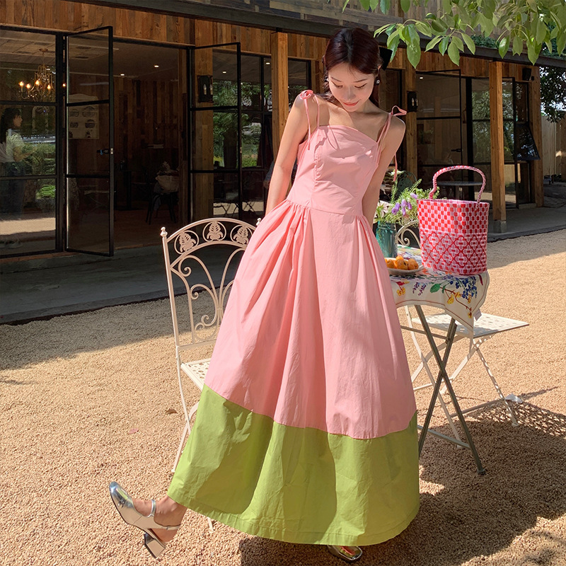 Stitching French pink and green suspender skirt 6