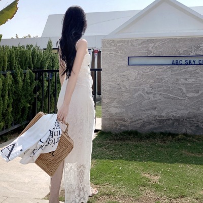 Low-cut deep V lace suspender dress 73