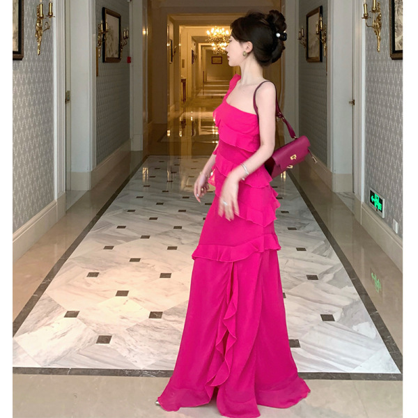 Ruffle edge irregular slit long skirt 52