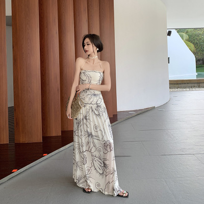 Halter Neck Backless Printed Dress 84