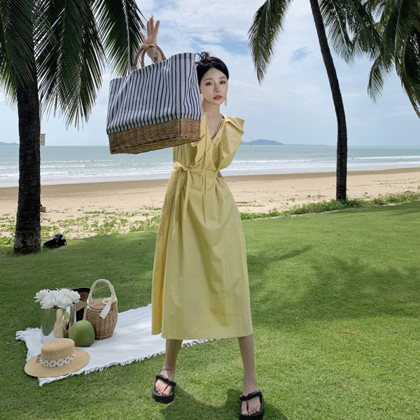 Niche luxury beach dress 92