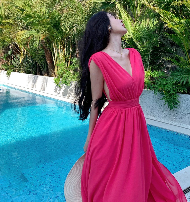 V-neck tea break dress 119