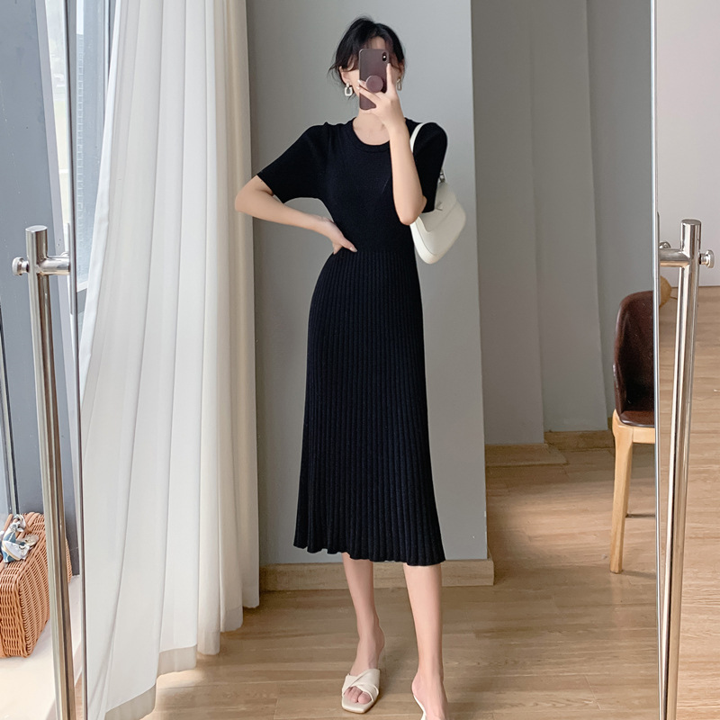 chic round neck dress 142