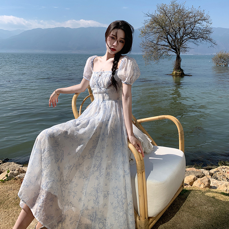 French court style floral dress 152